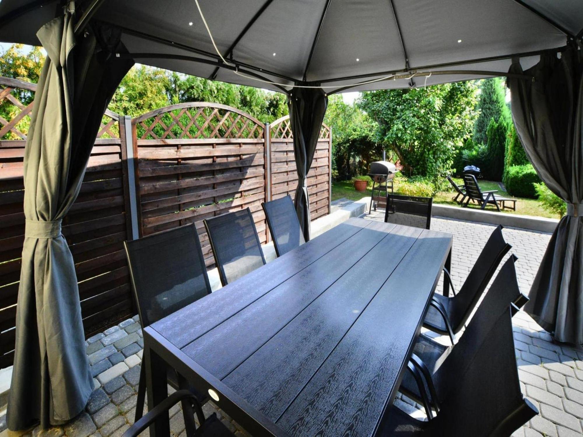 Holiday Homes โควอบเซก ภายนอก รูปภาพ