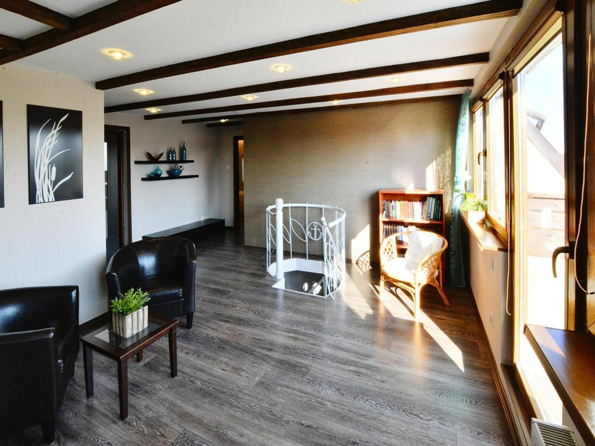 Holiday Homes โควอบเซก ภายนอก รูปภาพ