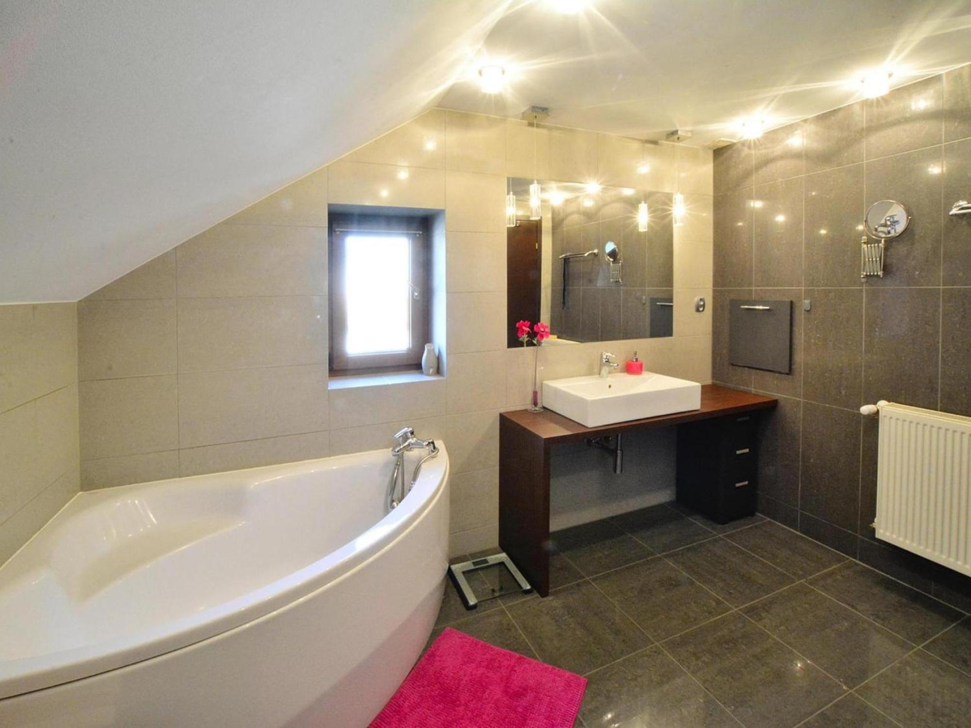 Holiday Homes โควอบเซก ภายนอก รูปภาพ
